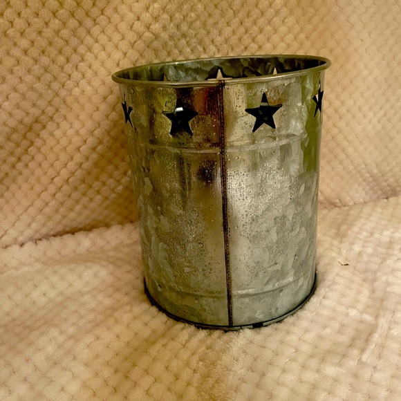 Silver, Metal, Utensil Holder - Picture 2 of 4